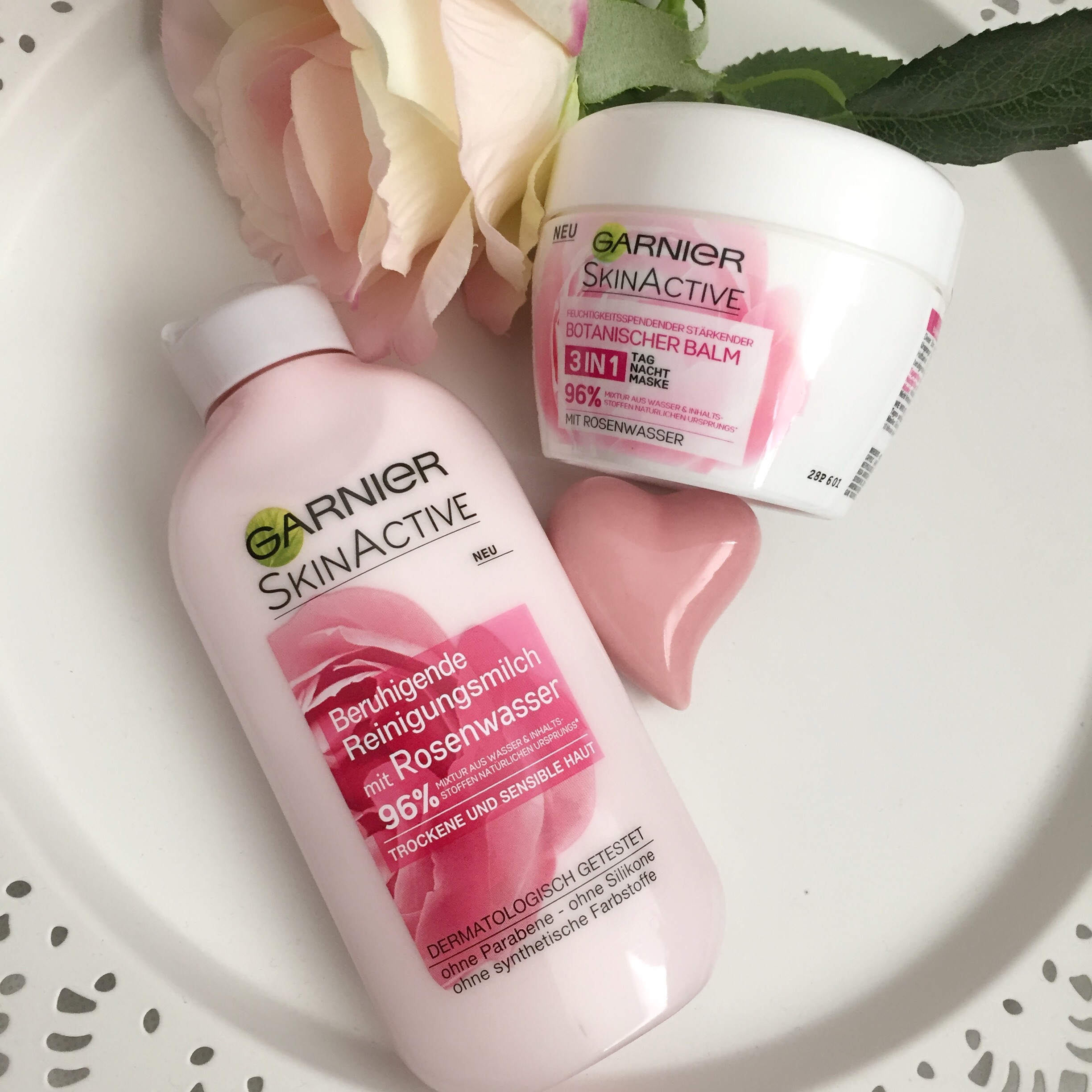 Garnier: Reinigungsmilch & Botanischer Balm mit Rosenwasser | Rockerbellas  Beauty-Blog